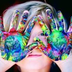 kids-painted-hands